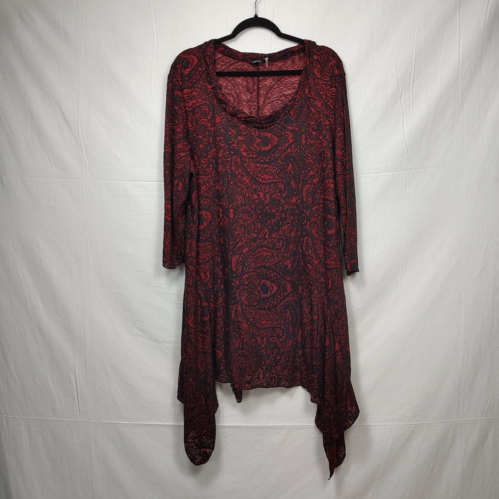 Women's Plus 2X Red & Black Paisley Round Neck Semi Sheer Pull Over Shark Bite